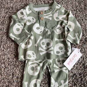 Cat & Jack Baby - Skull & Crossbones - Light Green - Super Soft - Size Newborn